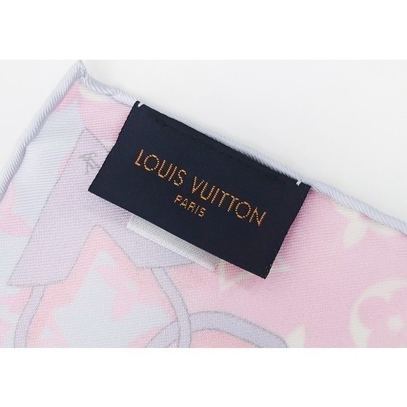 Louis Vuitton Confidential Scarf Monogram Carr - Picture 1 of 3